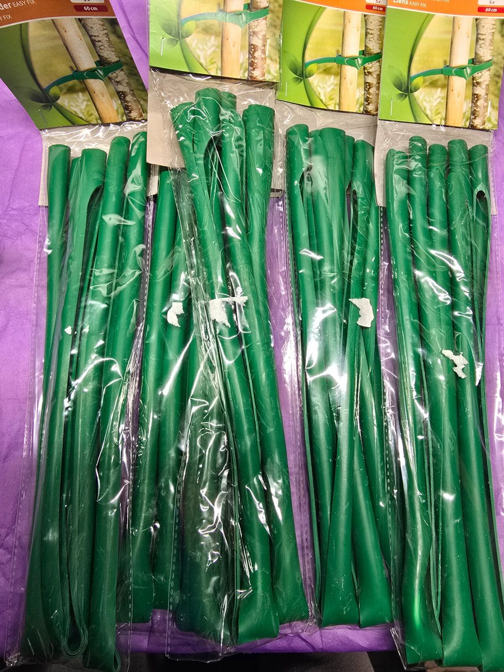 Alle Werkzeuge: 5 Pack Windhager Baum- und Universal-Binder Easy-fix à 5 Stk – Neu (gemäss Beschreibung) aus Rebstein von James-Dean