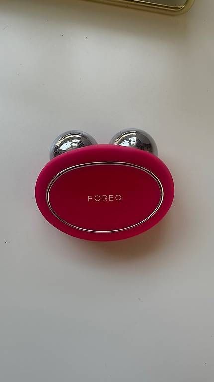 Foreo Cura del viso: Foreo BEAR 2 Facelifting - wie neu – Nuovo (secondo la descrizione) da Thalwil venduto da lucia_m 1
