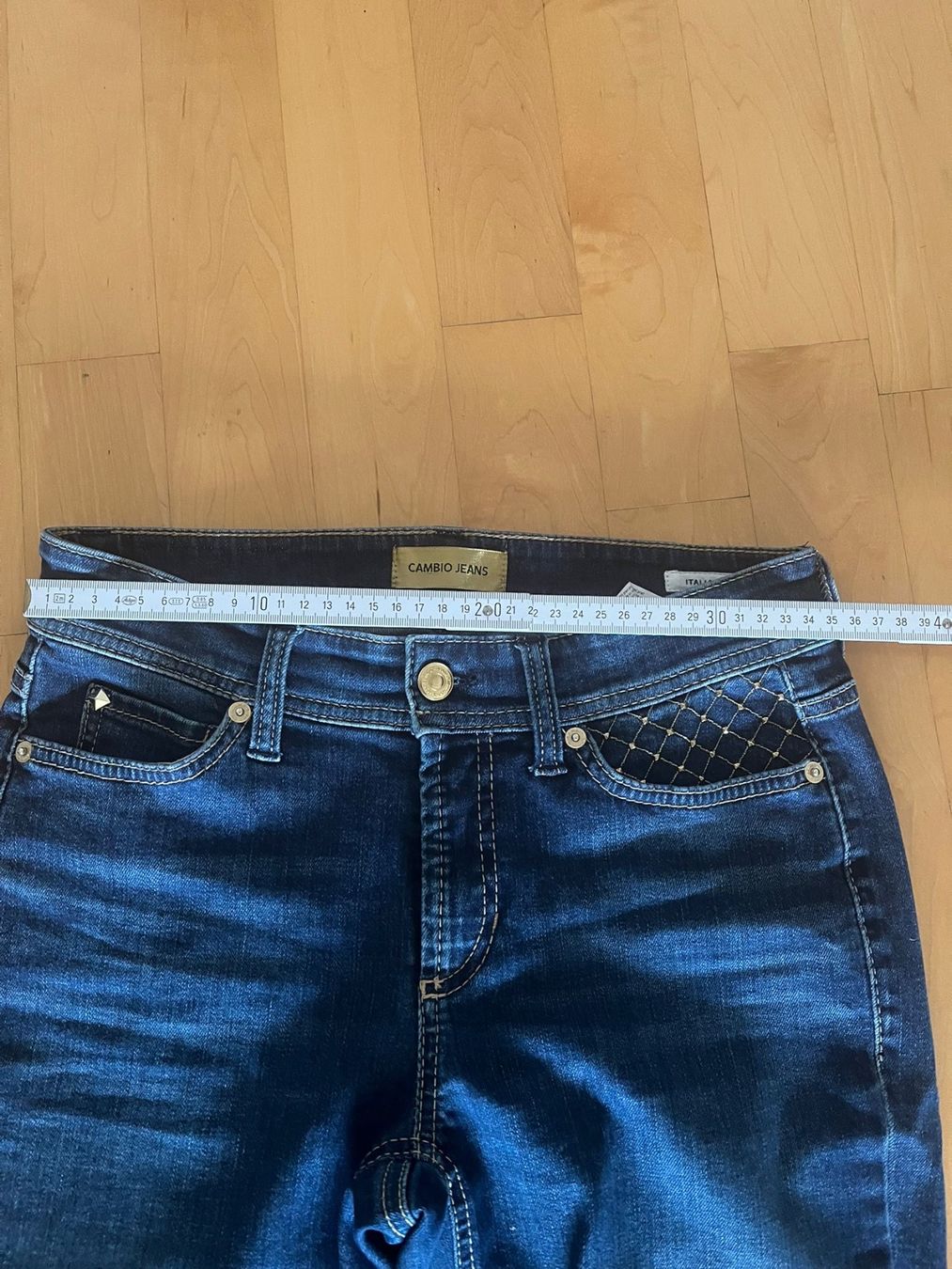 Cambio Jeans: Cambio Jeans Gr. 34 blau – Usato da Schmerikon venduto da Speedy053