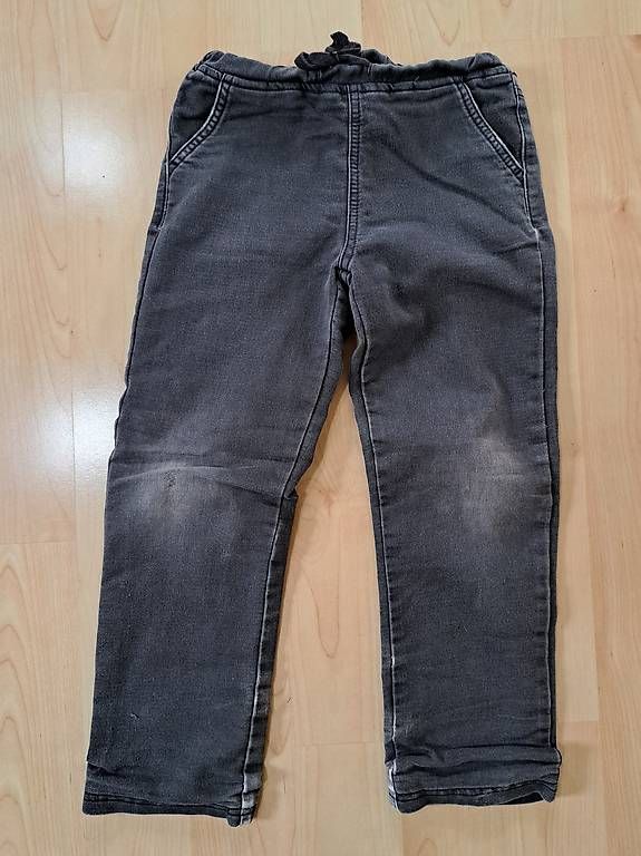 Pantaloni: Schwarze jeans 122 – Usato da Winterthur venduto da feehee 4