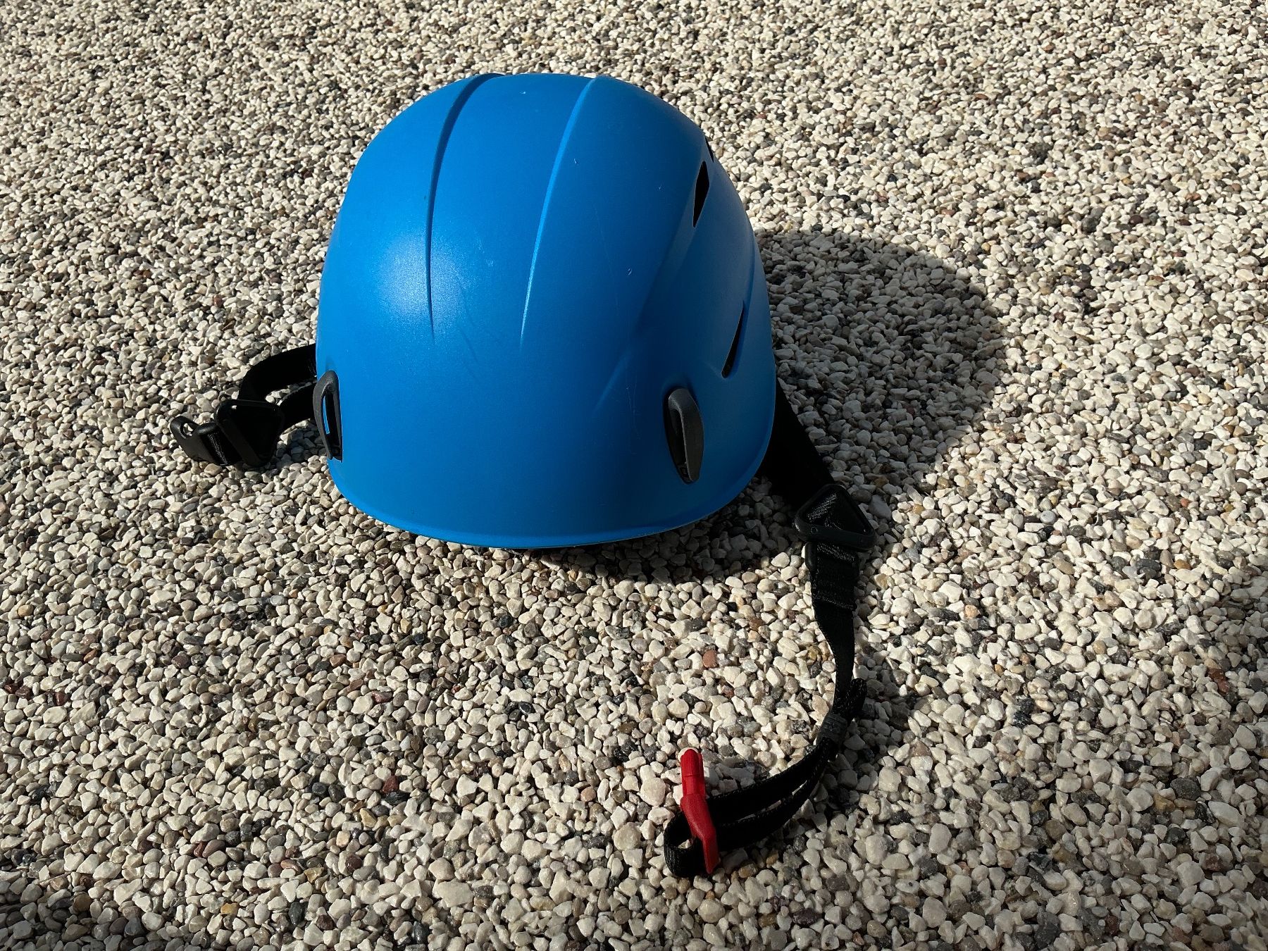 Helme: SALEWA Damen - Kletterhelm – Neu (gemäss Beschreibung) aus Aesch BL von Fortexx 1