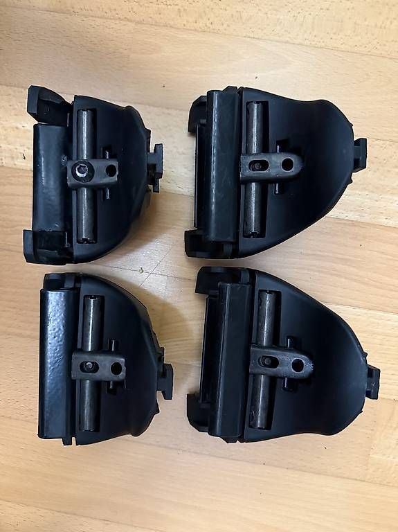 Thule Barres de toit: Fussatz Thule 753 – D'occasion à Zürich par p3t5 1