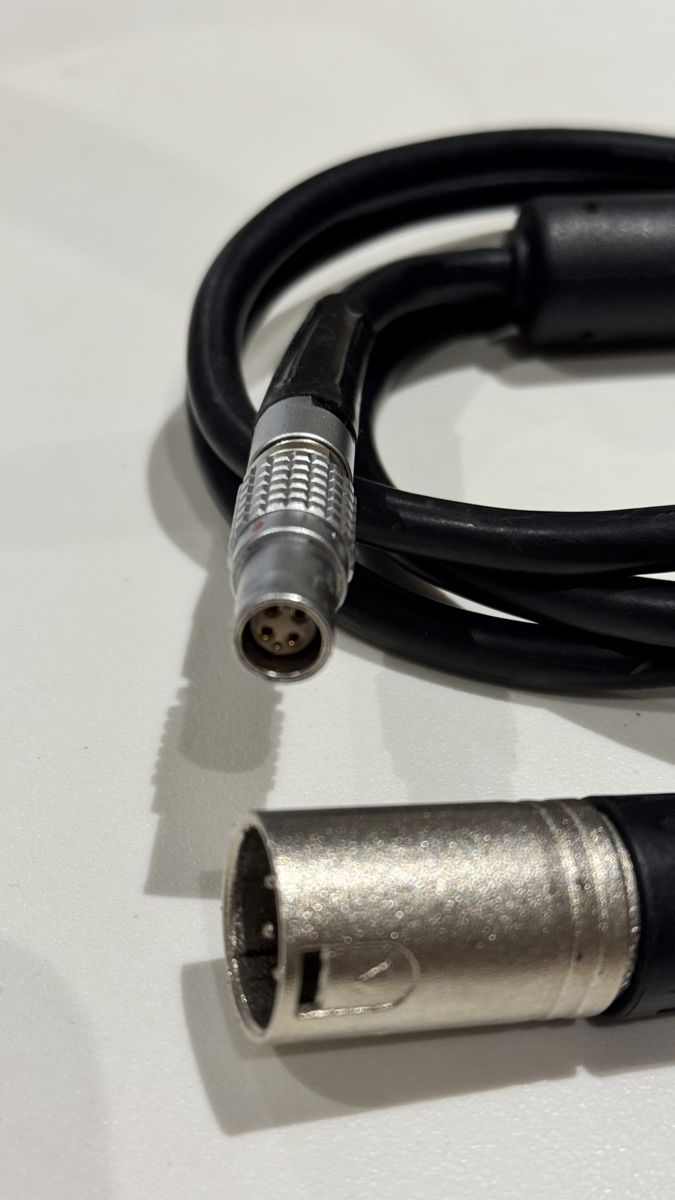 Cavi: ARRI 4-pin - XLR power cable – Usato da Basel venduto da StevieMichelsen 1