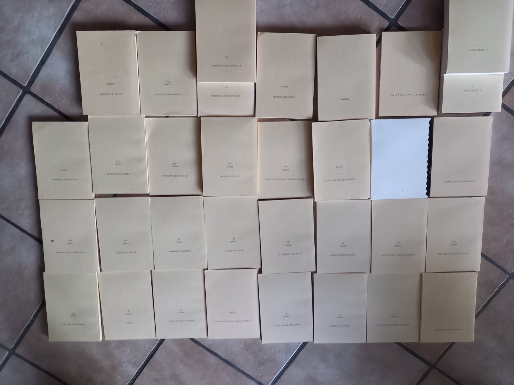 Libri: 34 Bücher – Usato da Mümliswil venduto da Ganzis