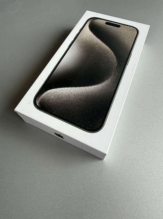 Telefoni cellulari / Smartphones: Apple iPhone 15 Pro Originalverpackung  nur Schachtel – Usato da Diepoldsau venduto da Joscharius 1