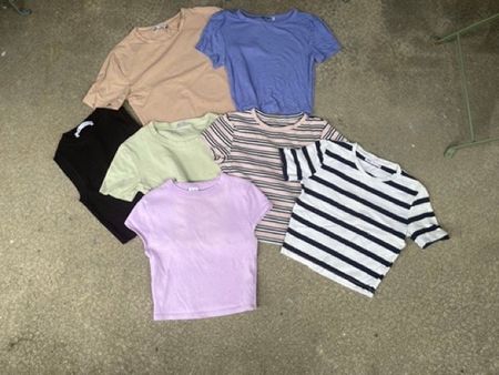Lot de 7 t-shirts fille taille xs/s