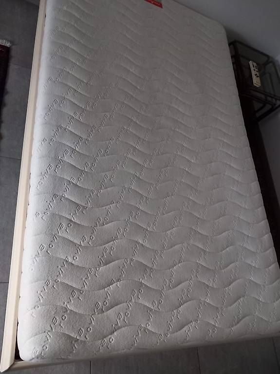 Letti: Letto singolo completo con materasso e rete elettrica – Usato da Minusio venduto da son_mrf5