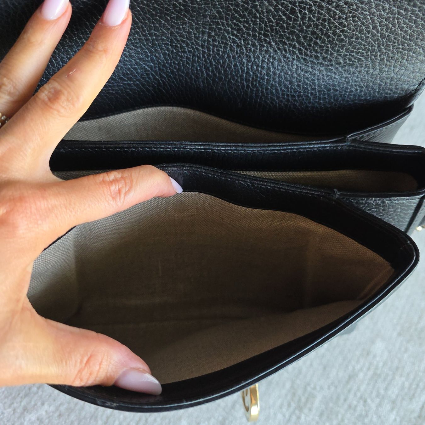 Gucci Taschen für Damen: Gucci Interlocking G Top Handle Bag – Gebraucht aus Lüsslingen von Flavinha_hds3 7