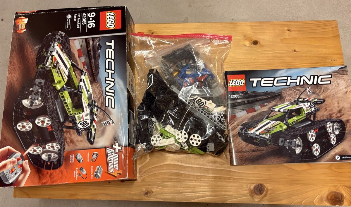LEGO Technic RC Tracked Racer 42065 mit OVP und Anleitung (Gebraucht ...