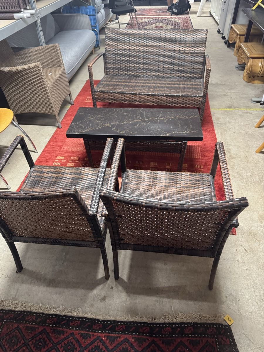 Set de table et chaises: Garten Möbel Nr 8 – D'occasion à Dübendorf par Brocki_West