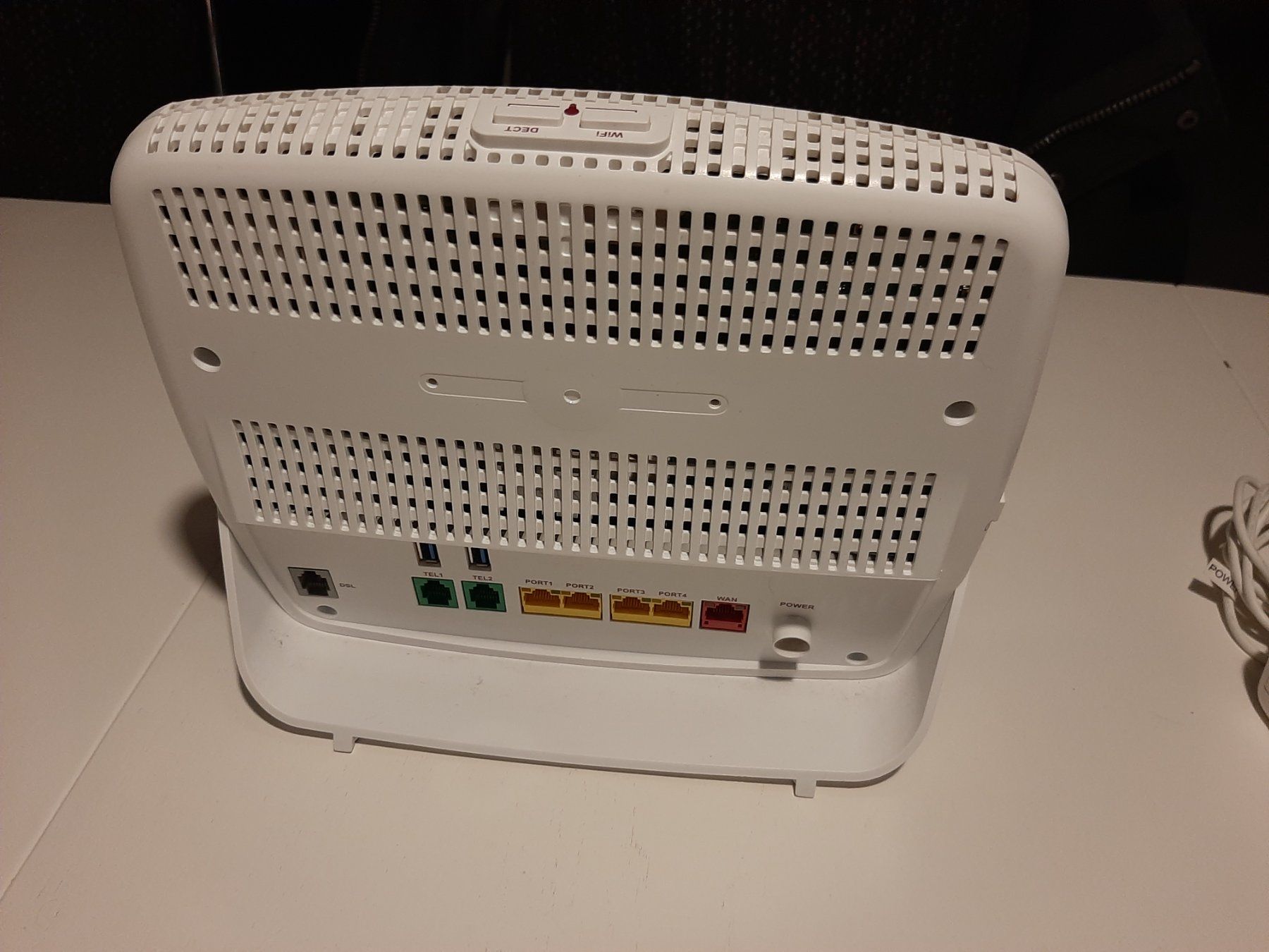 Modem & Router: Modem Router von Sunrise – Usato da Cham venduto da Paniniworld 1