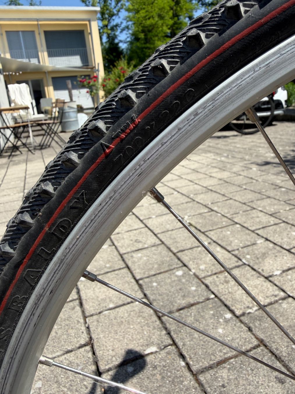 Specialized Biciclette: Mountainbike – Usato da Biel-Benken BL venduto da Markus-BB 8