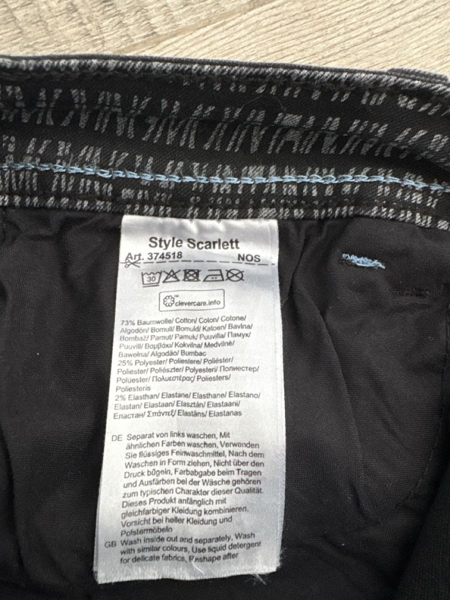Cecil Jeans: Cecil scarlette Gr.26 schwarz – Gebraucht aus Goldach von Zwirbel22 2