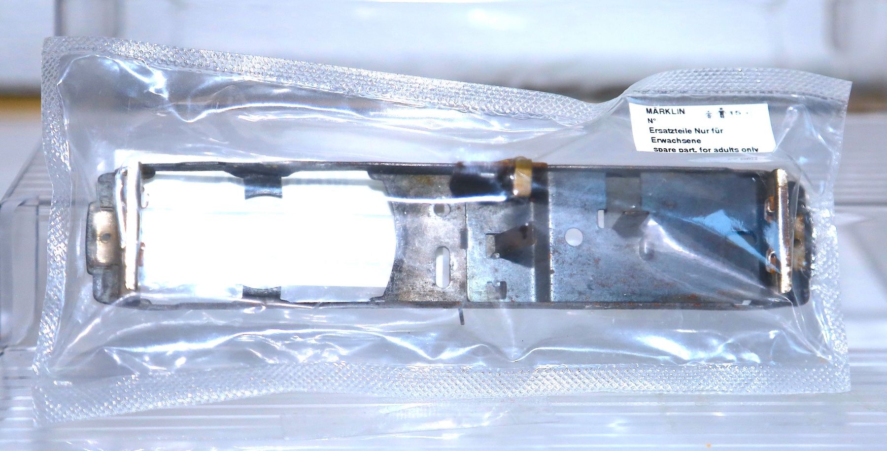 Märklin Modellini di ferrovie: Märklin N° 3037 E-LOK E41H0 GRUNDPLATTE – Nuovo (secondo la descrizione) da Ipsach venduto da locky55