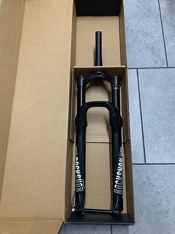 Rockshox Pezzi di ricambio: FEDERGABEL ROCKSHOX YARI 15x110 – Usato da Zunzgen venduto da Viper79