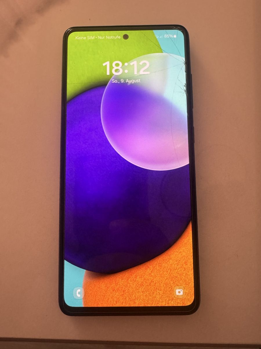 Samsung Handys / Smartphones: Samsung A52 128GB – Gebraucht aus Emmenbrücke von Laurelo