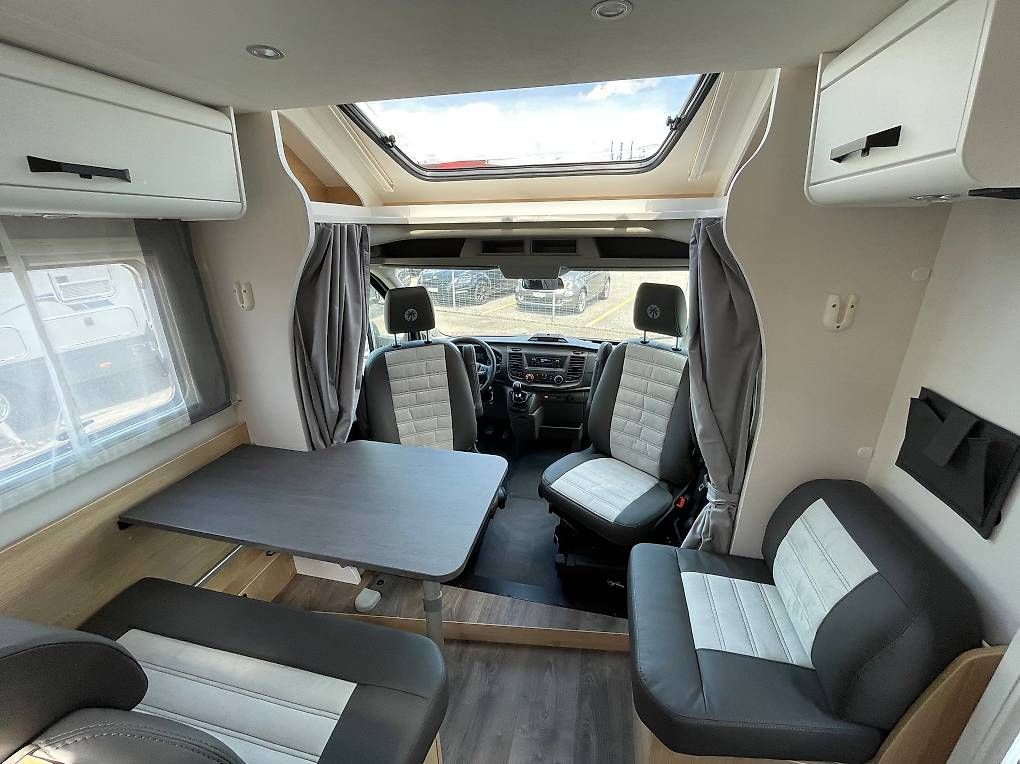 Veicoli da campeggio: Sunlight T680 Adventure Edition – Usato da Langenthal venduto da Reisemobil01 4