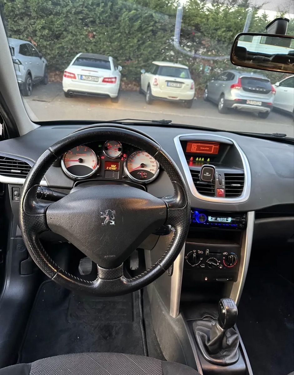 Peugeot Automobili: Peugeot 206 1.6 16V – Usato da Wangen b. Olten venduto da famyilmaz 6