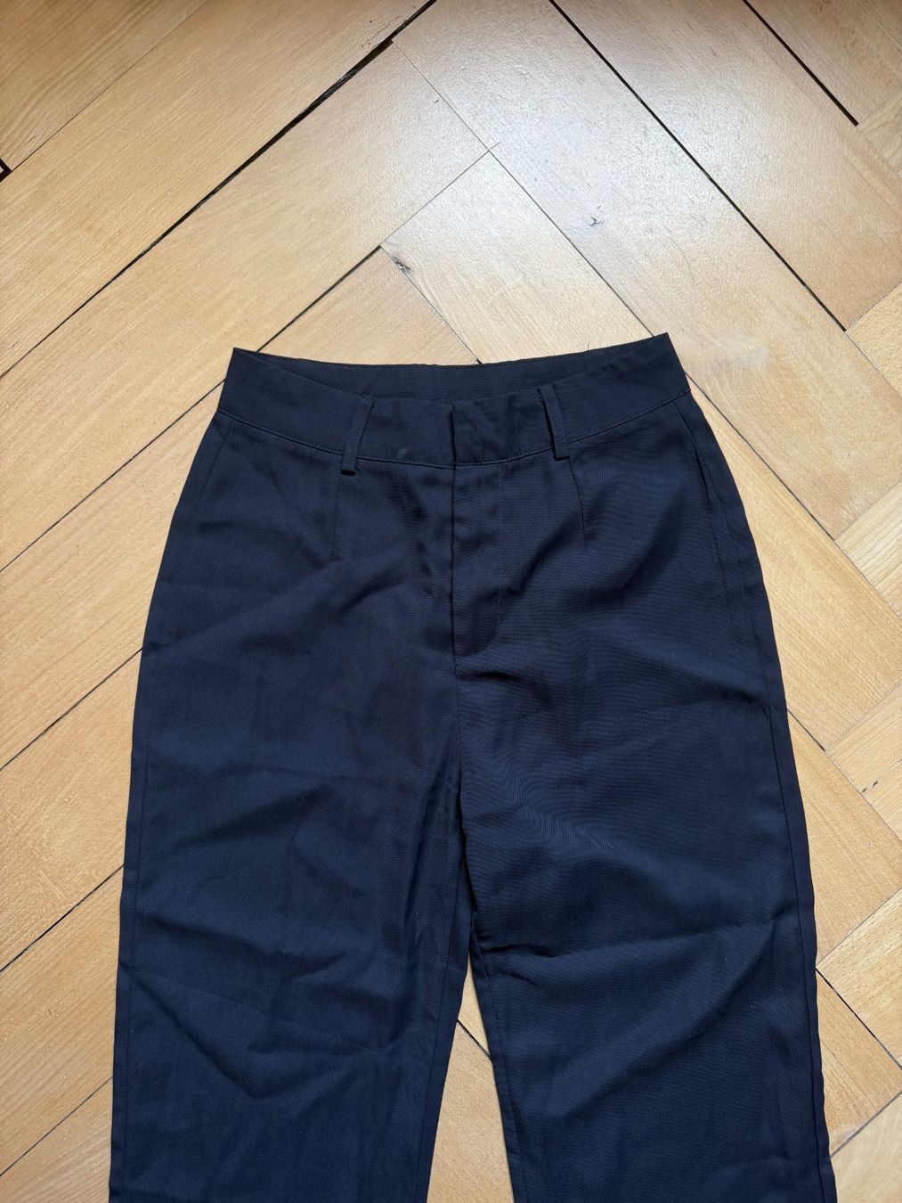 Shein Hosen: Hose dunkelblau 36 – Gebraucht aus Zürich von Diazaio 1