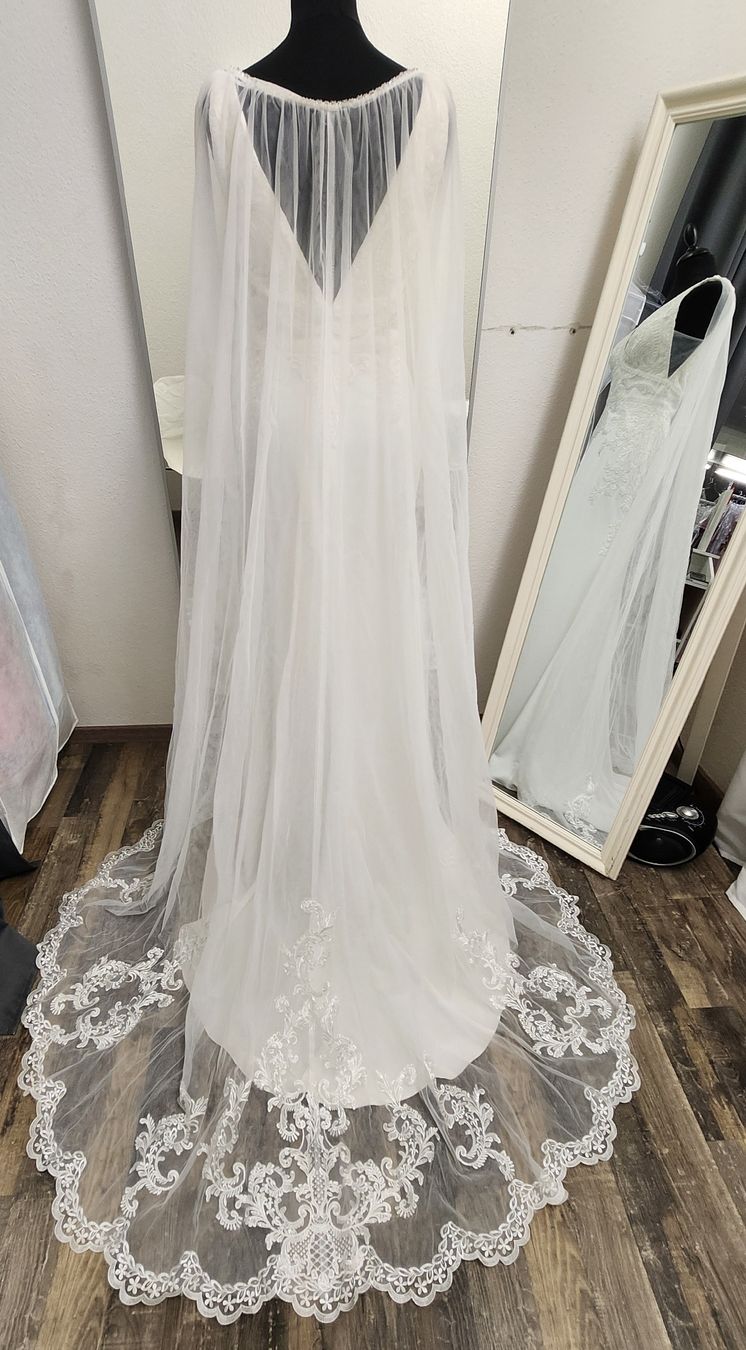 Vestiti: Brautkleid Ivory – Nuovo (secondo la descrizione) da Uster venduto da VMT. 8