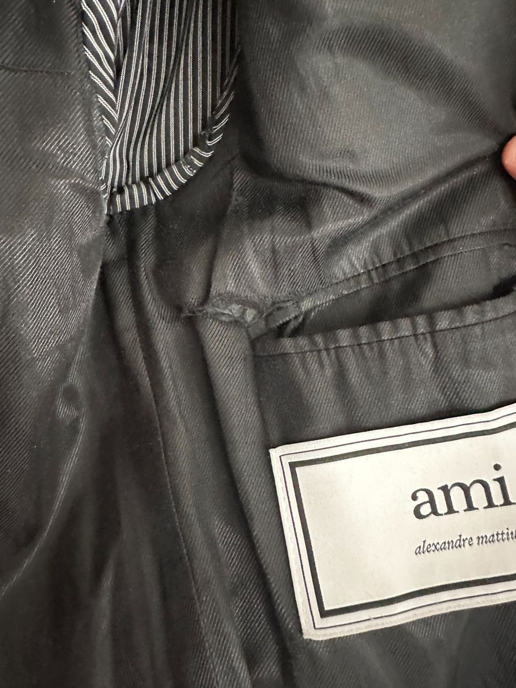 Cappotti: AMI Two Buttons Coat, Camel, Size 46 – Usato da Wilen b. Wollerau venduto da ccgold 3