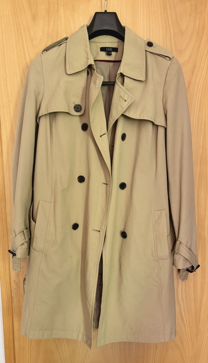 Cappotti: Trench coat – Usato da Estavayer Le Lac venduto da sico1260 4
