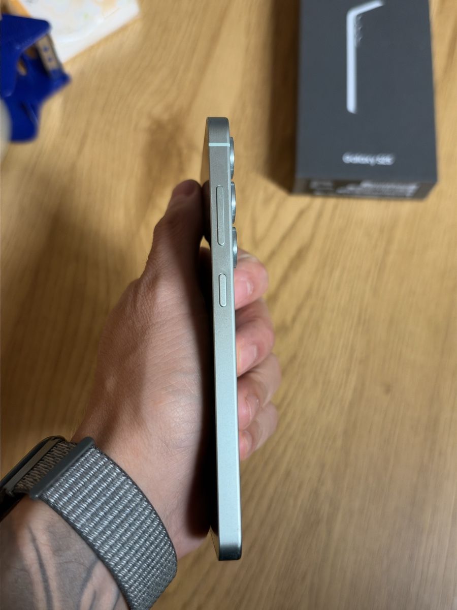 Samsung Telefoni cellulari / Smartphones: Samsung S25 Mint 512GB – Usato da Zollikofen venduto da mikasian 3