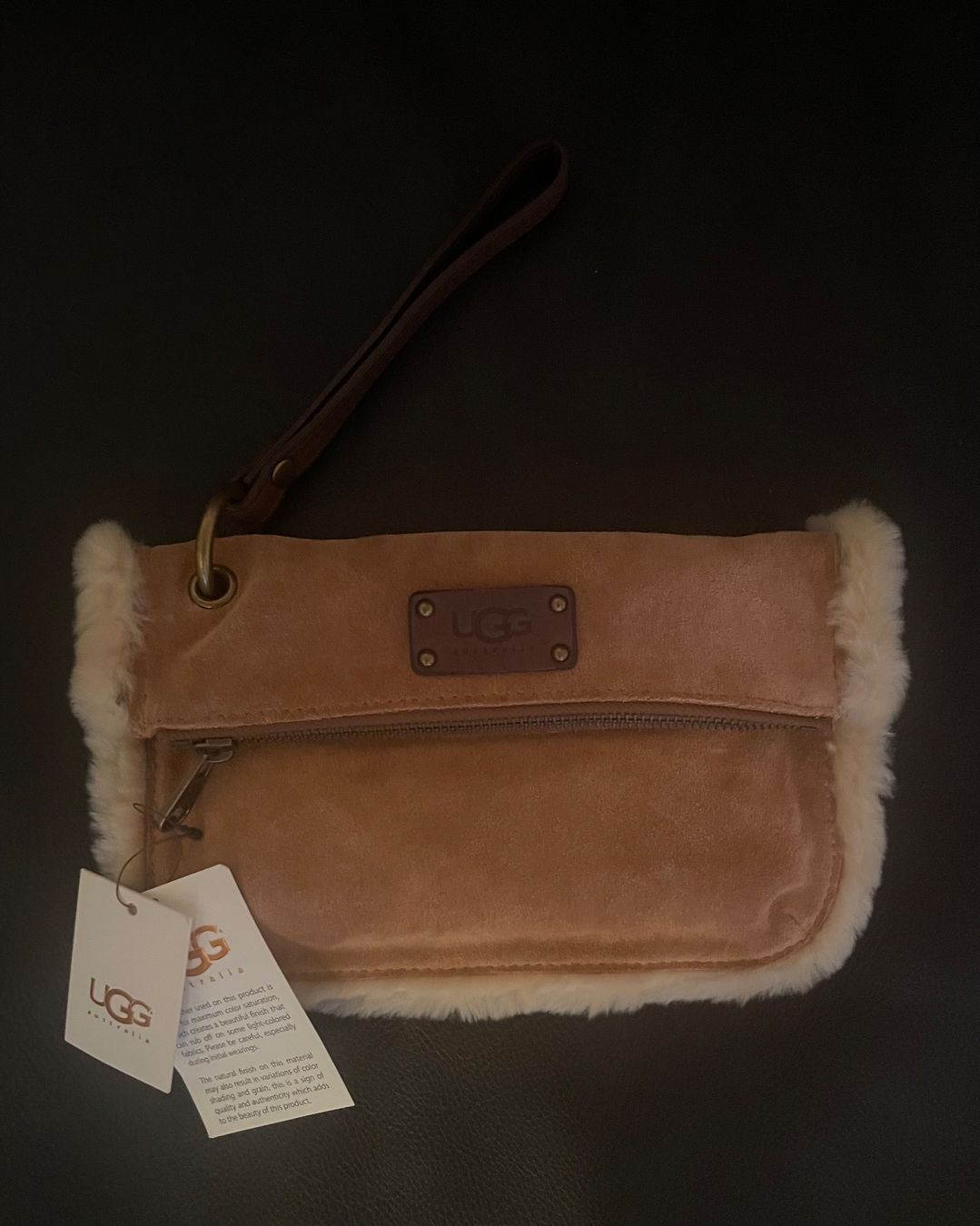 Ugg Borse da donna: UGG australia Pochette - N E U – Nuovo (secondo la descrizione) da Hünenberg See venduto da DND5