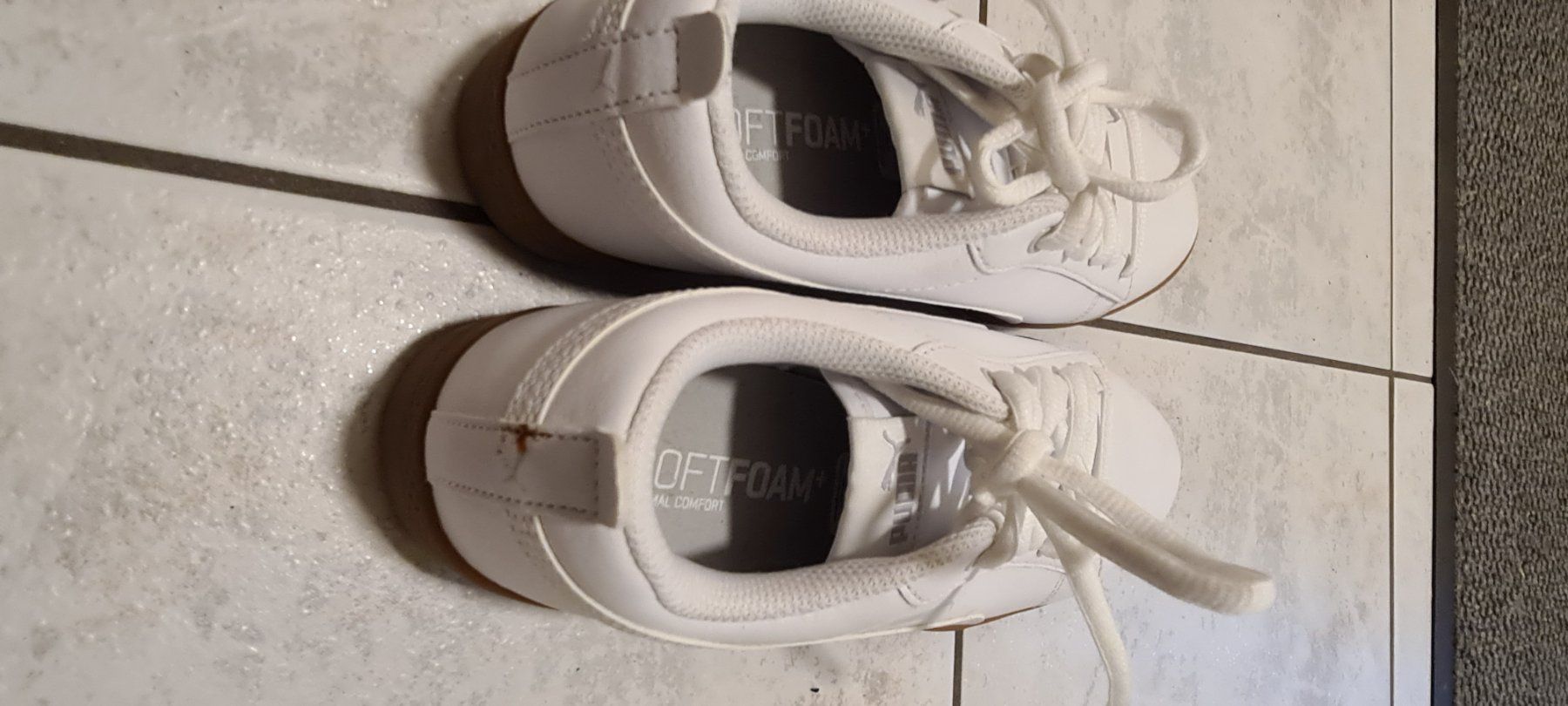 Puma Damenschuhe: Sneaker Puma Damen – Gebraucht aus Volketswil von James2012 1