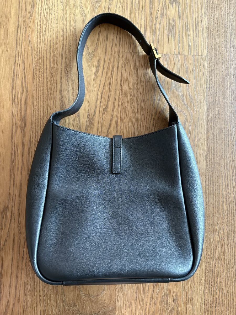 Saint Laurent Borse da donna: Saint Laurent Le 5 à 7 Leder Handtasche Medium schwarz – Usato da Zug venduto da bia_v6gf 4