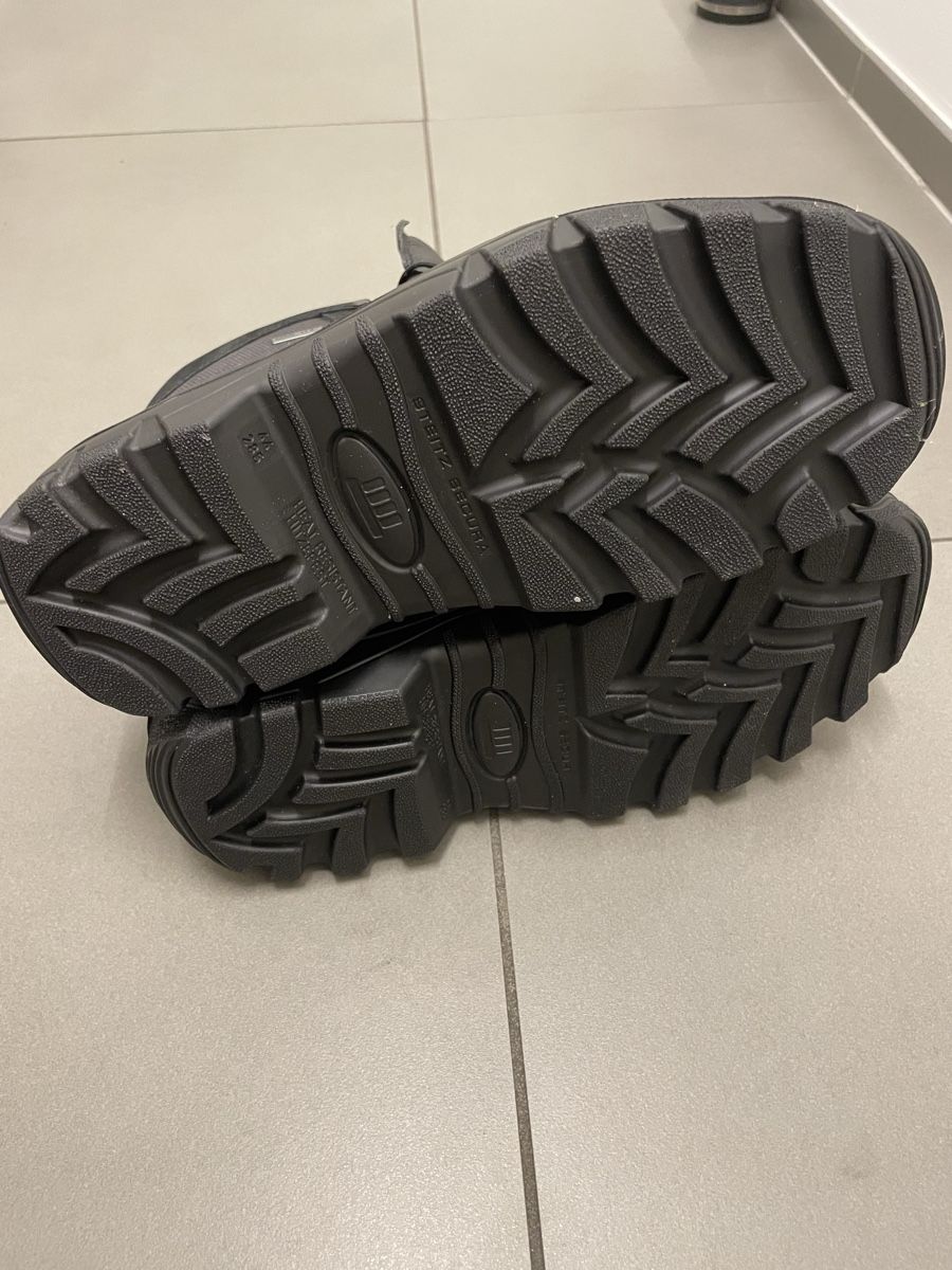 Scarpe da uomo: GORETEX reinforced leather boots – Nuovo (secondo la descrizione) da Morbio Inferiore venduto da fla- 4