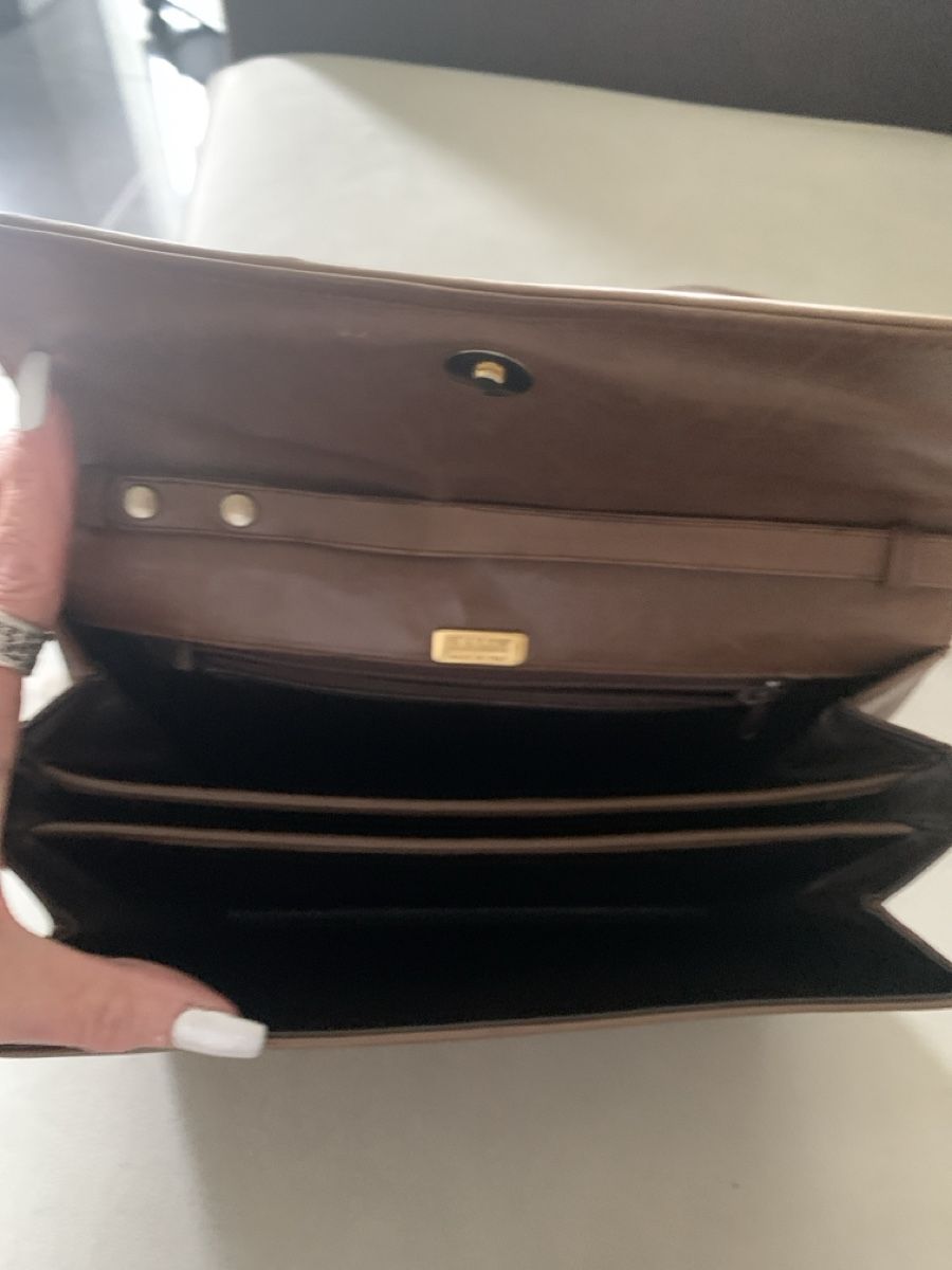 Bally Borse da donna: Bally Umhängetasche – Usato da Bergdietikon venduto da zor_856j 5