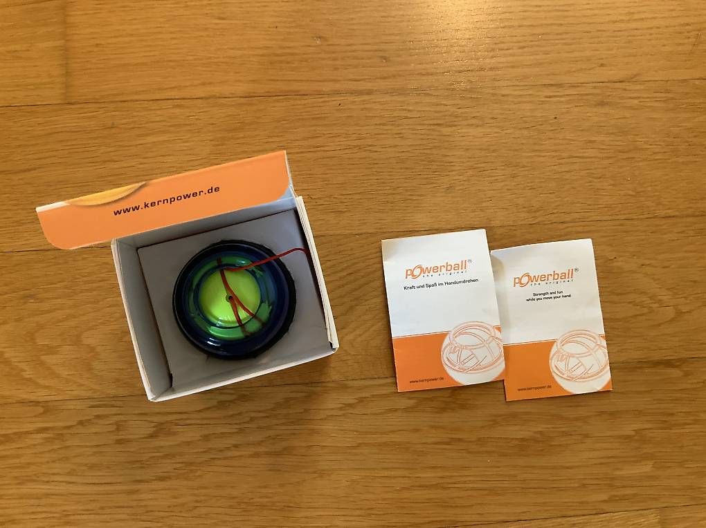 Hometrainer: NEU Powerball Basic, Handtrainer, das Original von Kernpower – Usato da Buus venduto da isa_vl2n 1