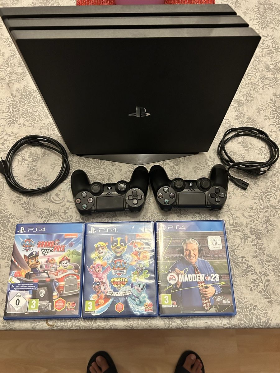 Sony Consoles: PS4 PRO 1TB BK – D'occasion à Bellach par Veritas4