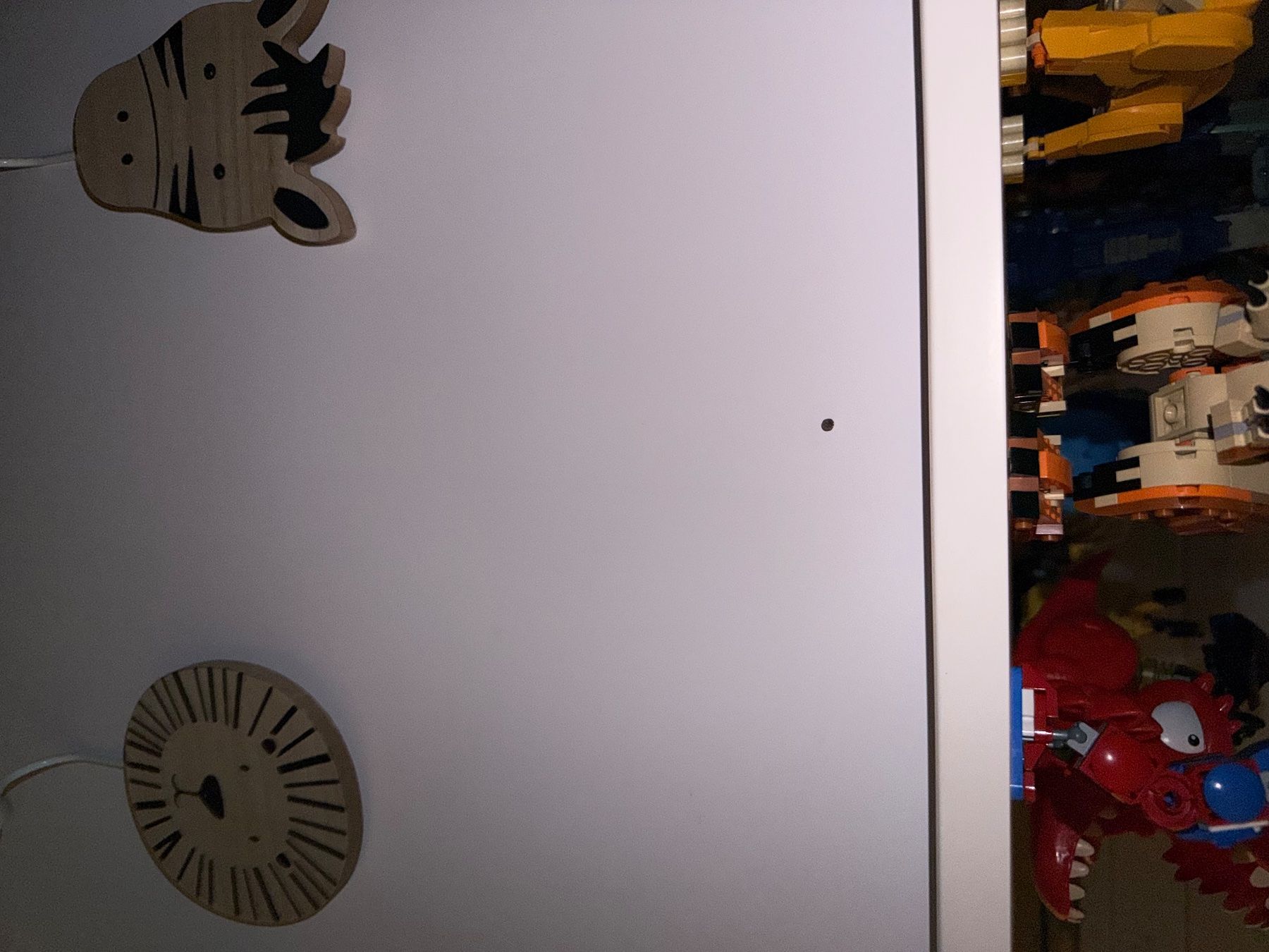 Armoires: Kinderschrank inkl. Tipi Kleiderstange – D'occasion à Richterswil par sar_rg96 3