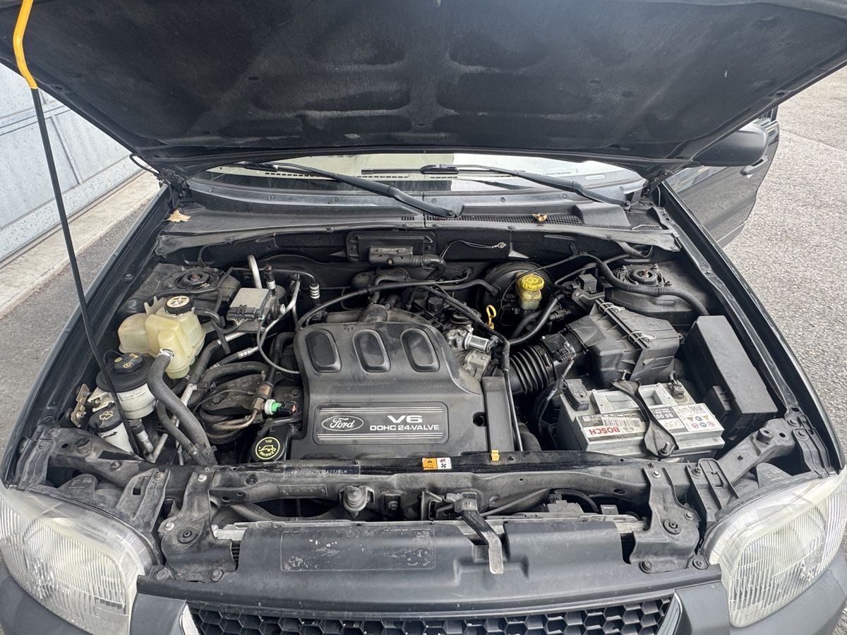 Ford Autos: Ford Maverick 3.0 V6 4x4 – Gebraucht aus Eschen von Forrer1000 9