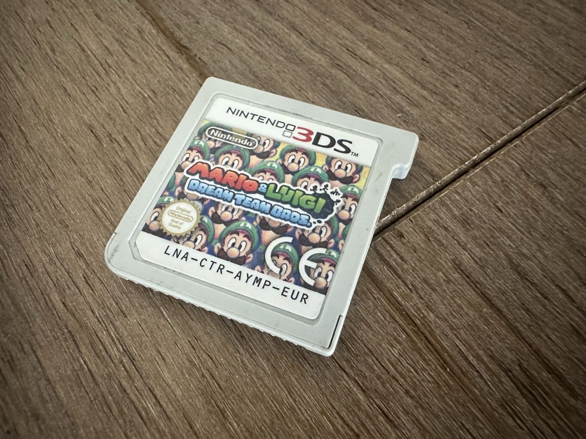 Nintendo Konsolen: Nintendo 2 DS  Konsole + Spiel – Gebraucht aus Altendorf von Quietwater 3