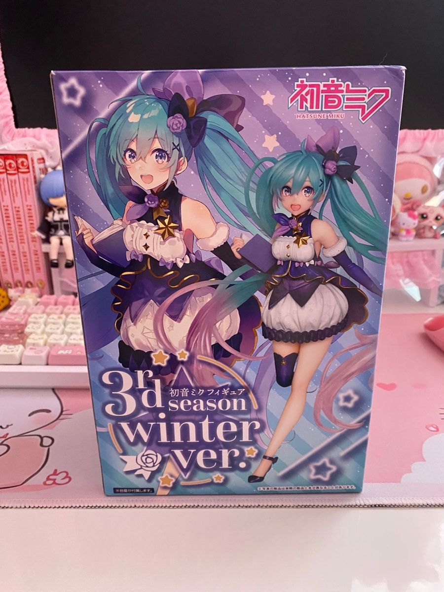 Statuette: Hatsune Miku Anime Figur - Season Winter Version – Nuovo (secondo la descrizione) da Trimbach venduto da ORTHOPORT 2