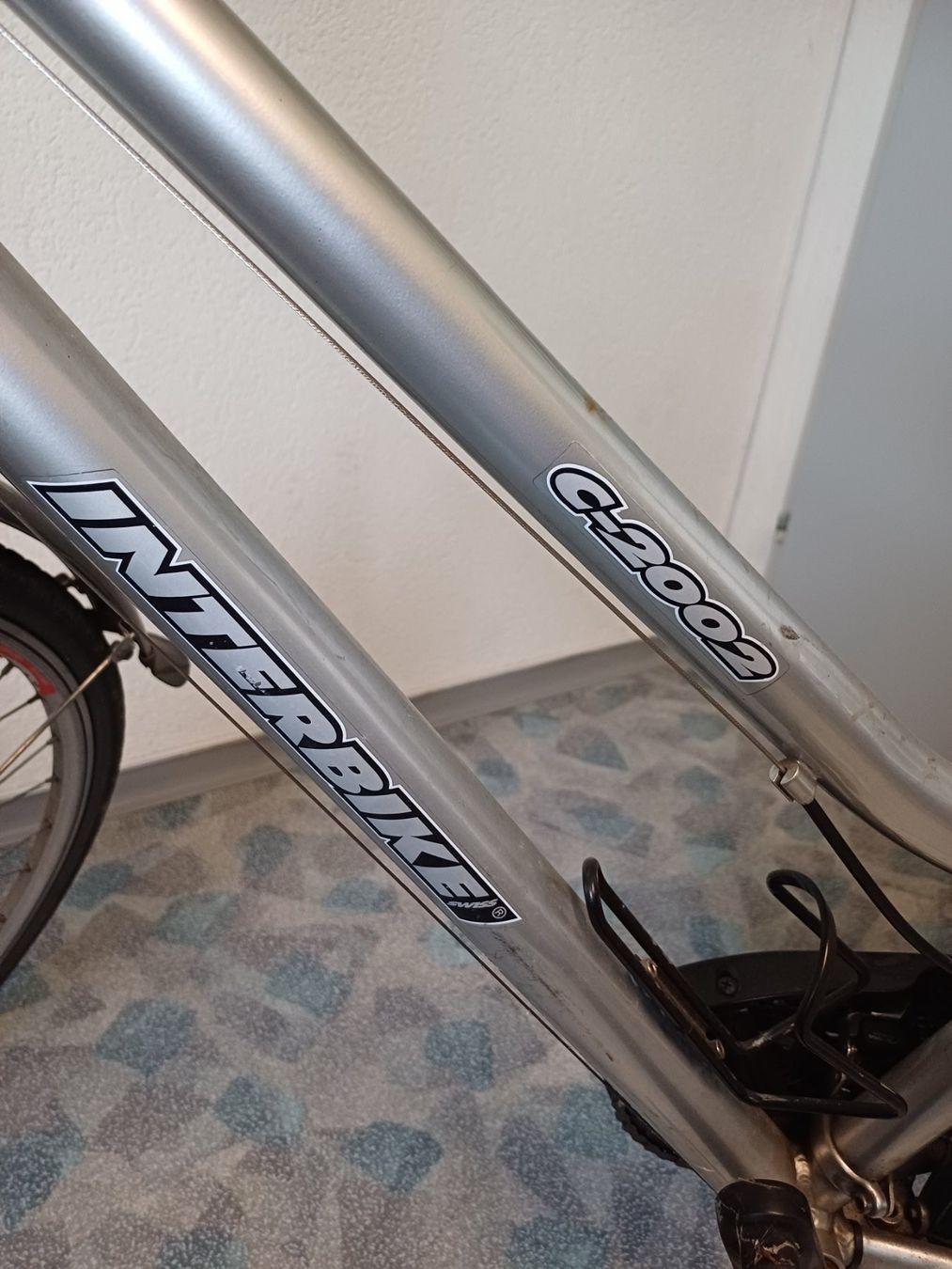 Velos: Fahrad Interbike C2002 – Gebraucht aus Sins von  3