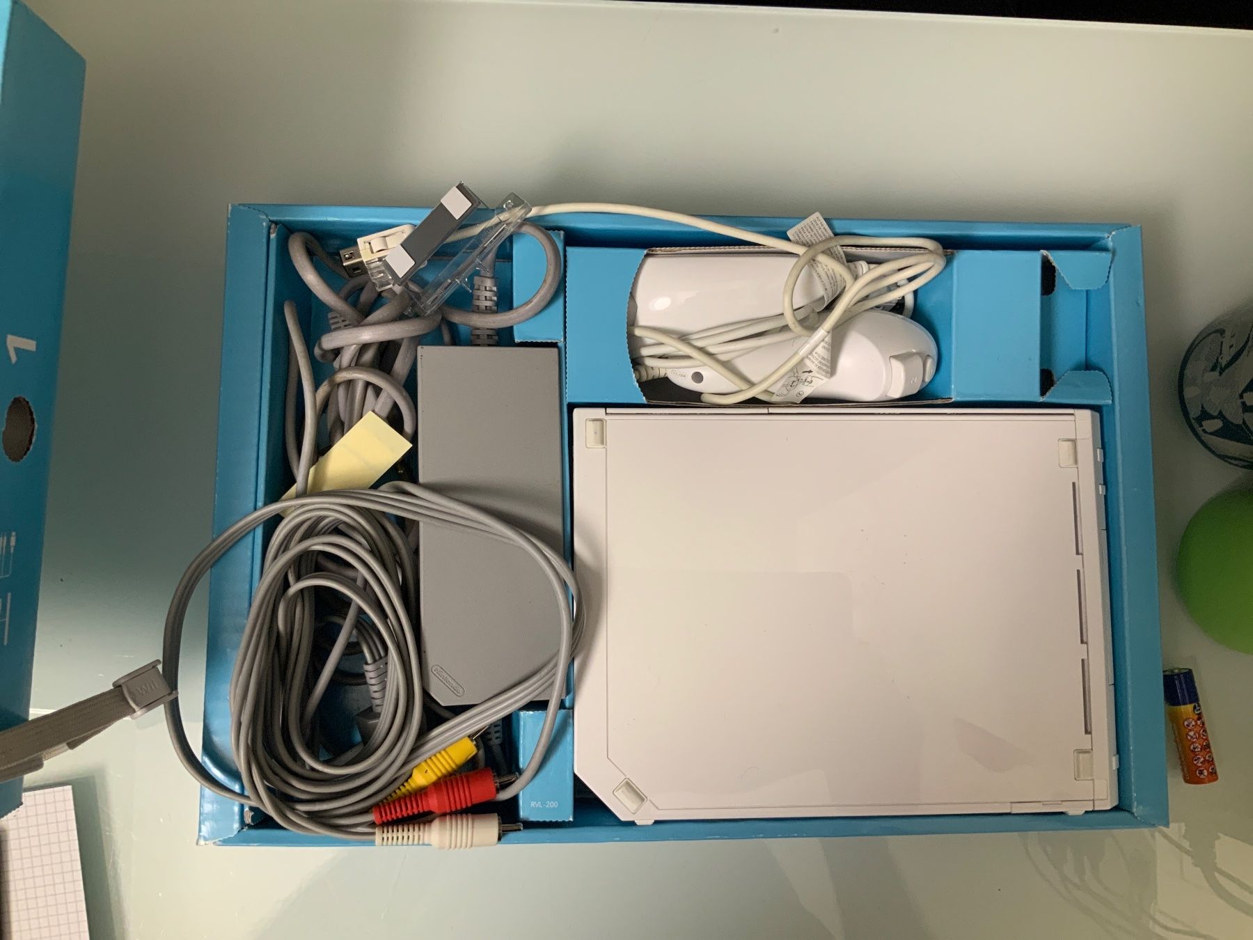 Nintendo Console: WII console complète + 4 jeux – Usato da Lausanne venduto da Shei2014 2