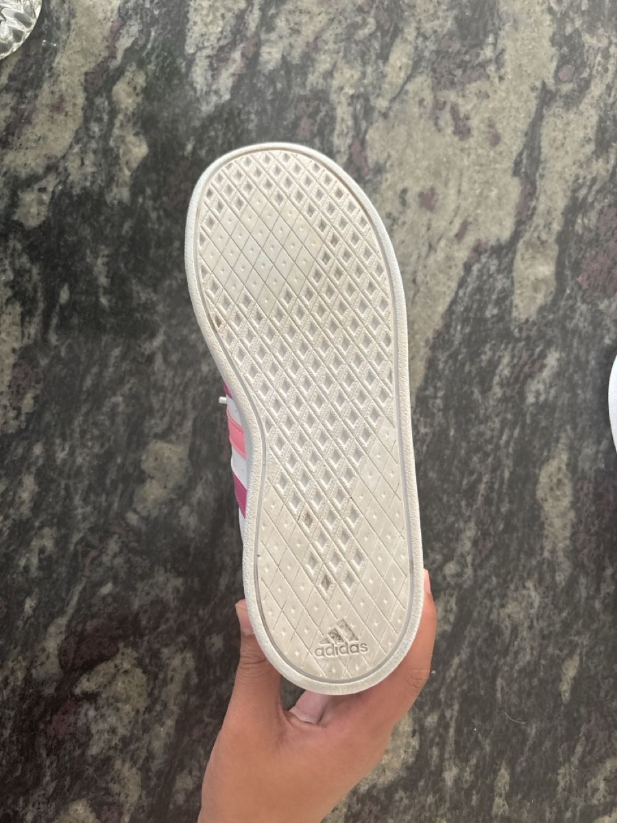 Adidas Scarpe per ragazze: Adidas Schuhe  – Nuovo (secondo la descrizione) da Sins venduto da gui_8fts 2