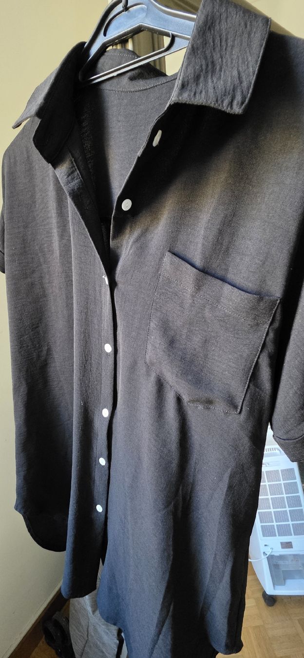 Camicette: Chemise /Blouse Noire L – Usato da Yverdon-les-Bains venduto da van_dq65 5
