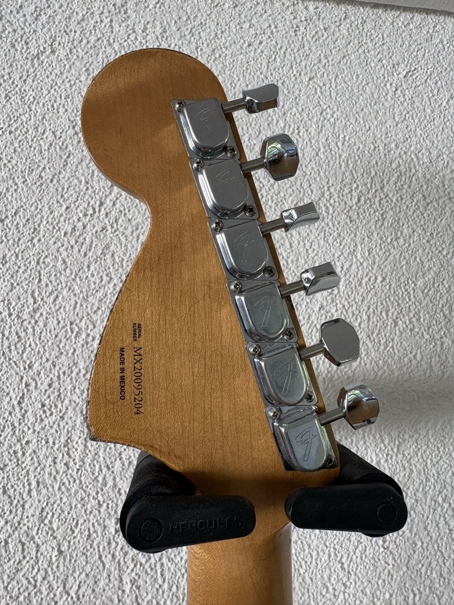Strumenti musicali: Fender Vintera Telecaster Deluxe – Usato da St.Gallen venduto da Zephyr750. 3
