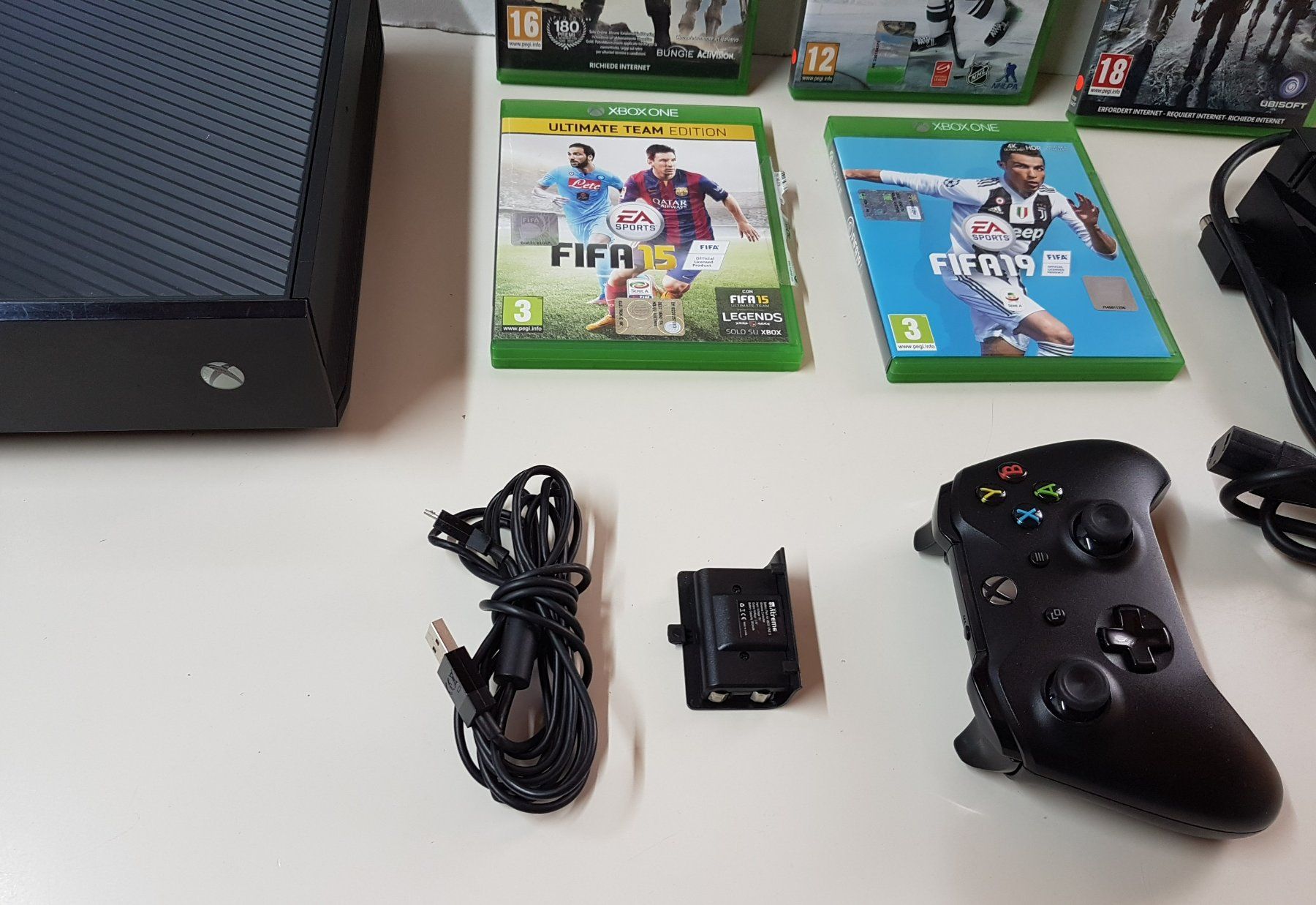 Microsoft Console: 😎 Xbox One mit Spiele – Usato da Schüpfheim venduto da Games_Spielkonsolen 2