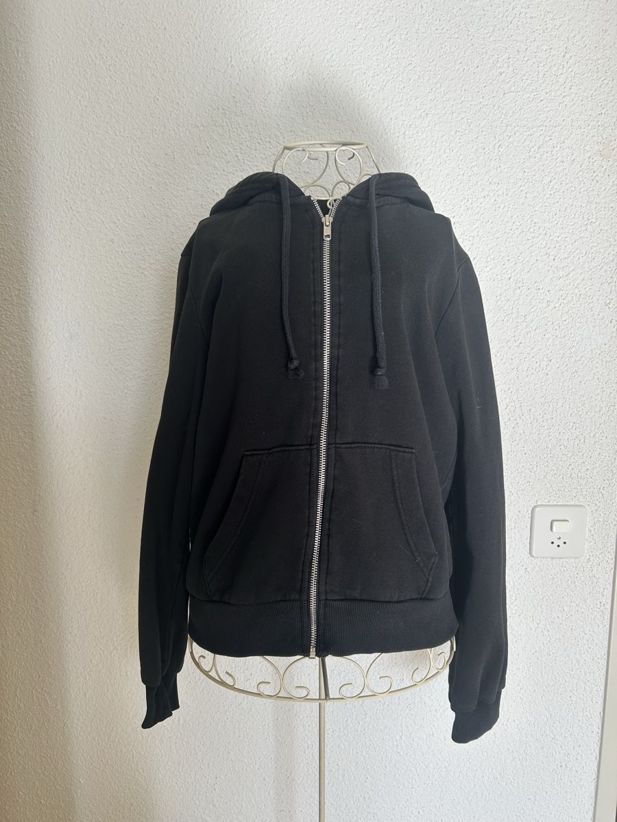 H&M Giacche: H&M Trainingsjacke – Usato da Sulgen venduto da moonlightluana
