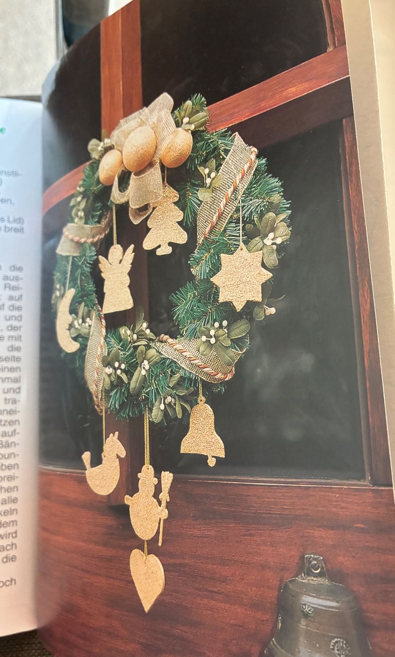 Libri: TOPP Bastelbuch Weihnachtszeit – Usato da Embrach venduto da korbflechter49 5