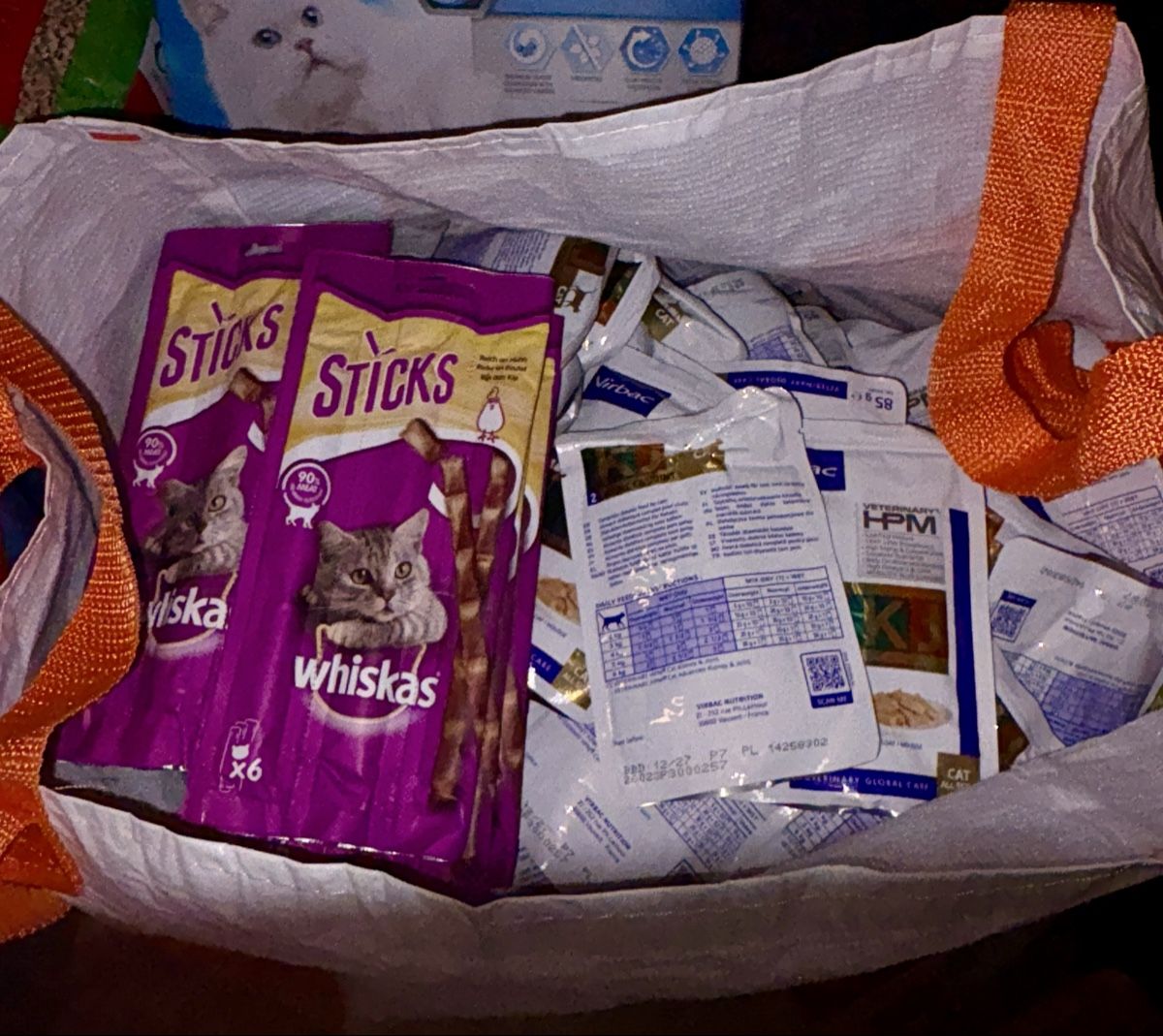 Mangimi: Katzenfutter und Streu – Nuovo e nell'imballaggio originale da Winterthur venduto da smarty_07