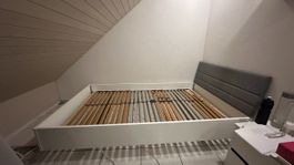 Bettgestell mit Lattenrost 120x200 cm guter Zustand