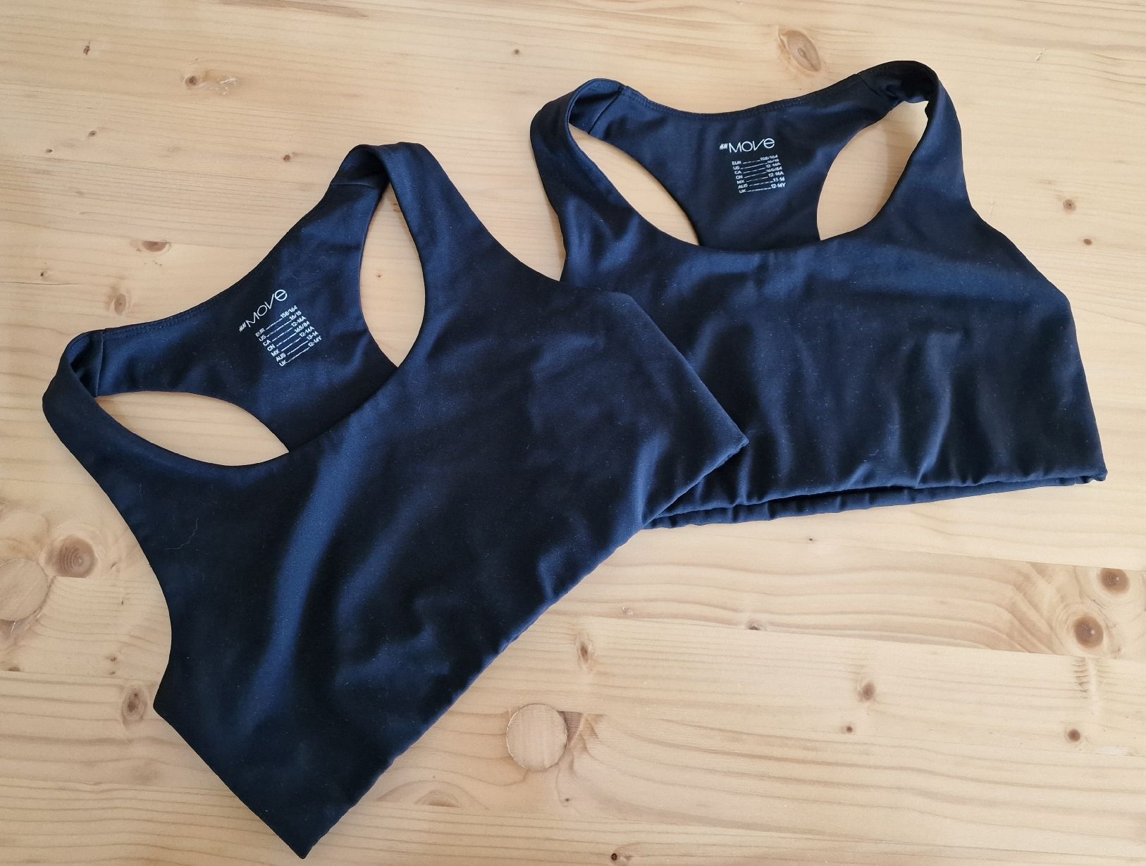 H&M Biancheria intima: 2er Set Bustier in der Grösse 158/164 – Usato da Safenwil venduto da JayRunaway