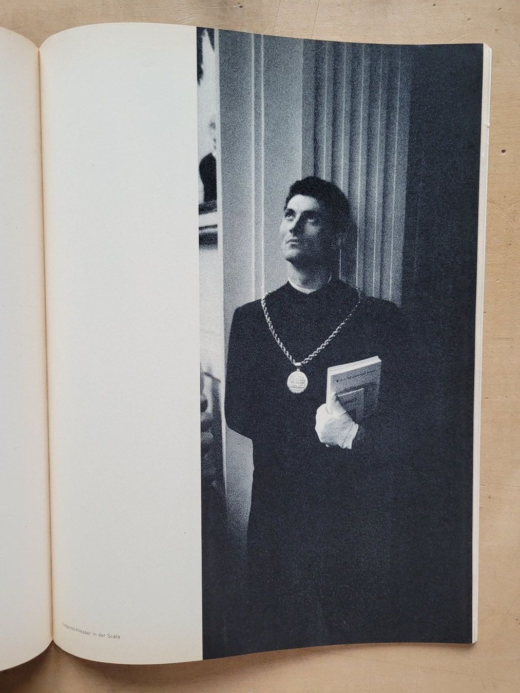 Riviste & Magazine: Mailand, Scala, Hugo Loetscher - du 1963 – Usato da Zürich venduto da Engiadinabassa 8